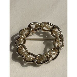 Vintage Signed‎ Barclay Circle Wreath Brooch Pin Faux Seed Pearl Gold Tone